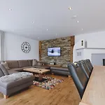 Chalet Badia By We Rent, Summercard Included